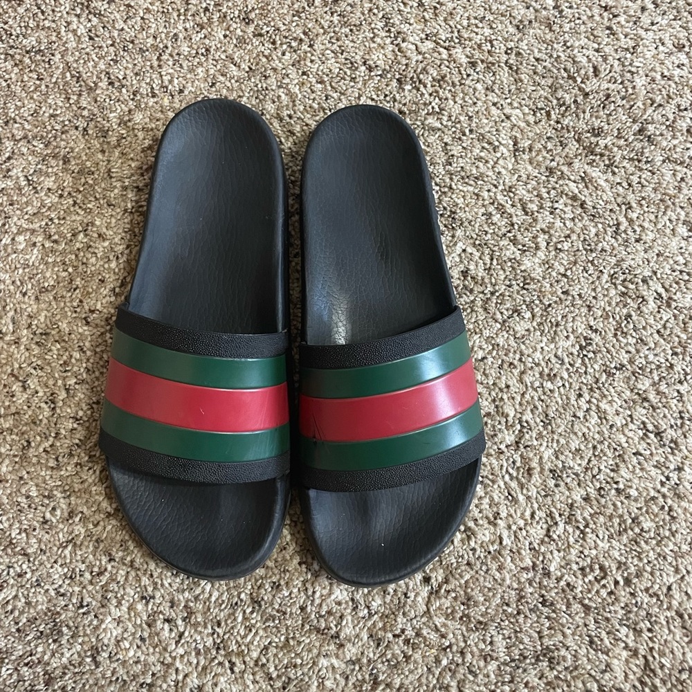 Men’s size 11 gucci slides